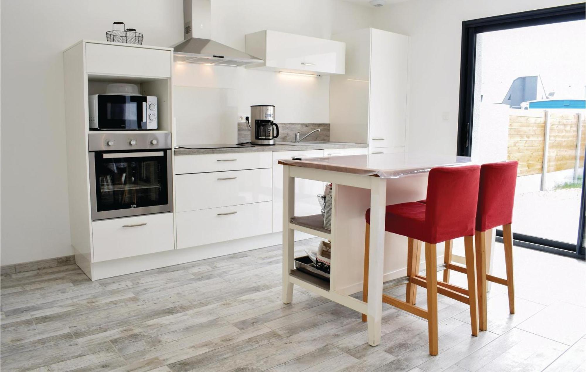 Amazing Home In Saint-Germain-Sur-Ay With Wifi Eksteriør bilde